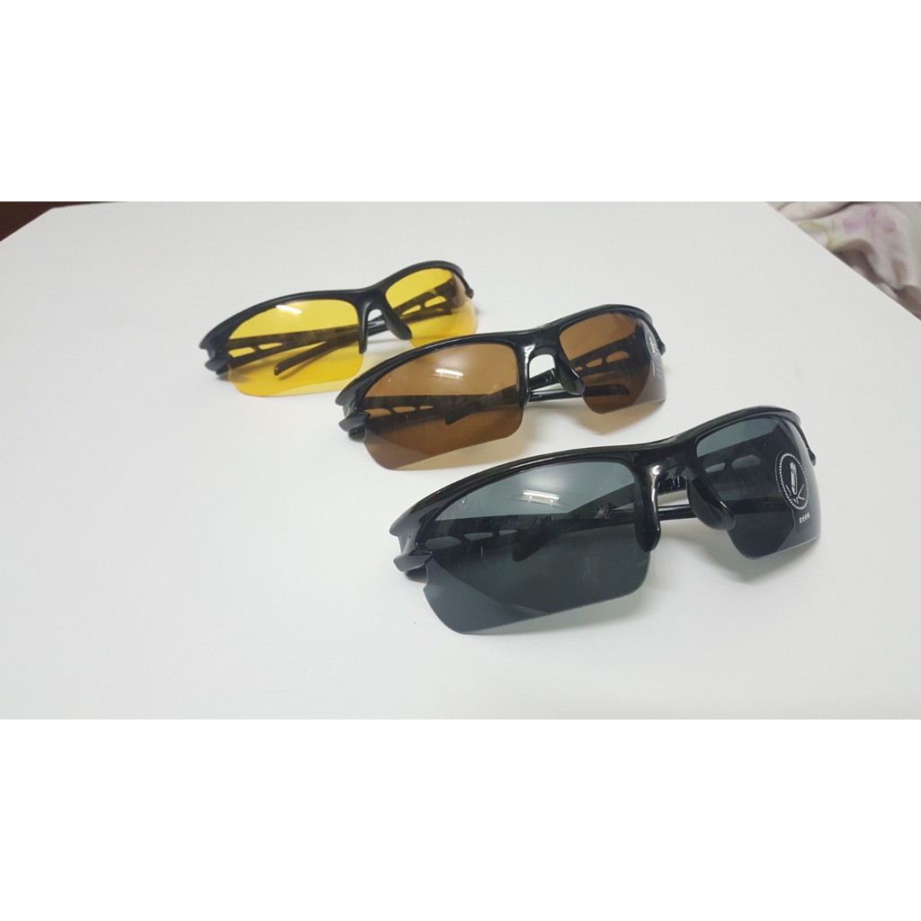 Kính râm thời trang, thể thao, che chắn khói bụi, ôm kín khít mắt. | BigBuy360 - bigbuy360.vn