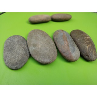 Hòn đá kỳ tẩy da chết