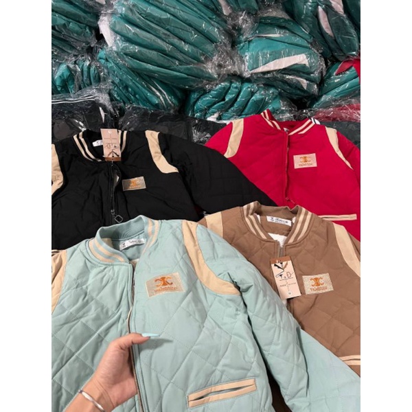 Áo phao nữ trần trám bên trong lót lông xịn sò