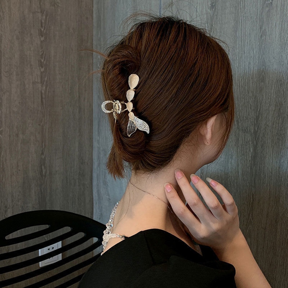 Kẹp Tóc Hình Đuôi Cá Mập Đính Ngọc Trai Phong Cách Hàn Quốc Cho Nữ