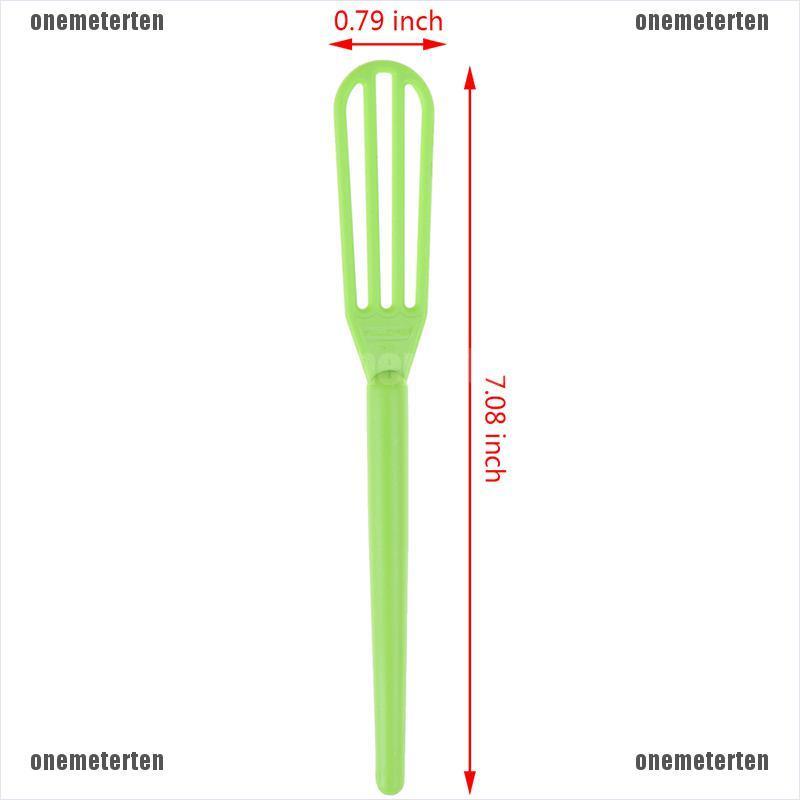 1 cây khuấy thuốc nhuộm tóc