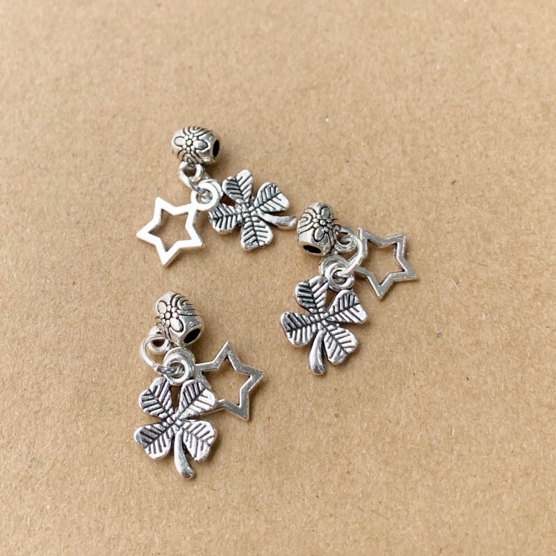 Charm treo cỏ 4 lá - KL159