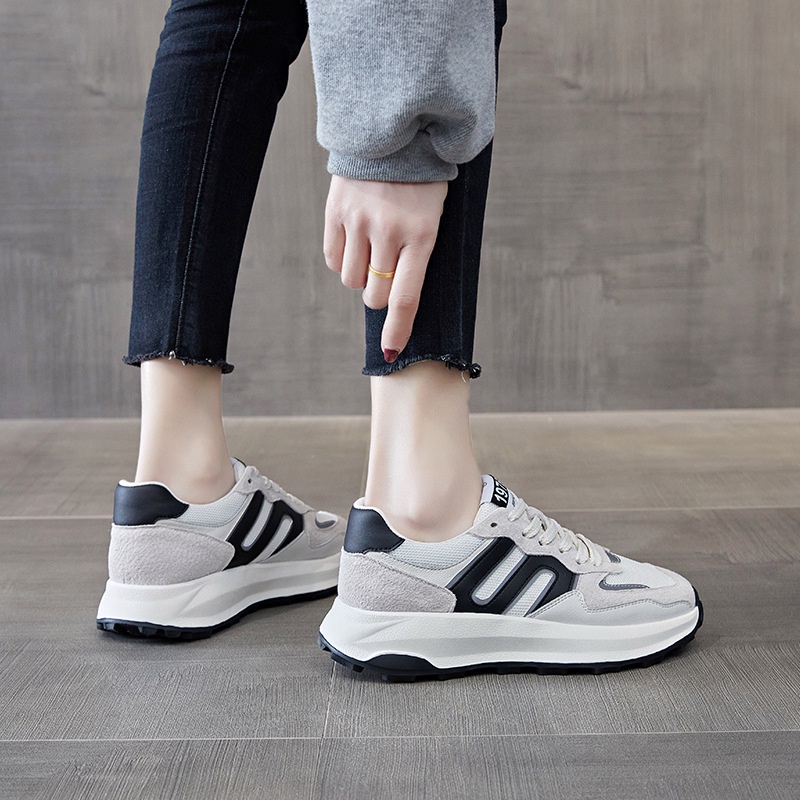 Giày thể thao sneaker nữ FASHION trắng xám đế đen cao cấp Hot trend 2022