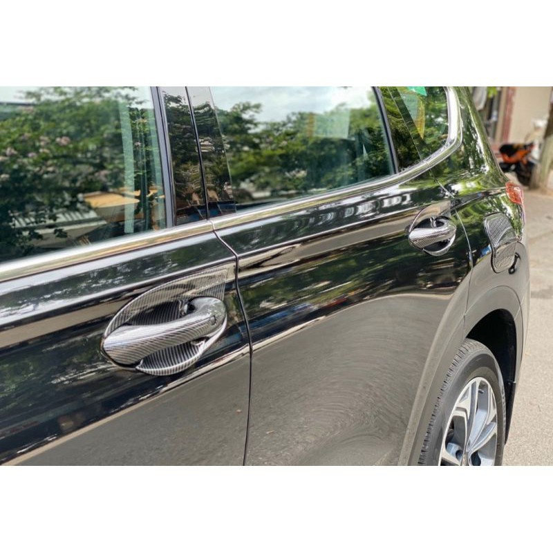 Ốp Tay Cửa Và Hõm Cửa Xe SantaFe 2019 đến 2022 Vân Carbon Cao Cấp Chống xước tay cửa làm đẹp cho xe
