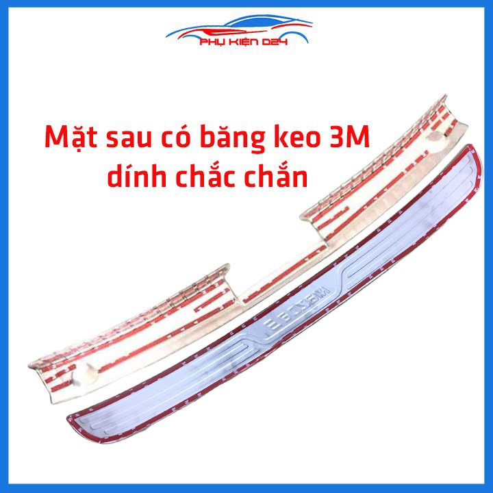 Ốp chống trầy cốp Mazda 3 2015-2016-2017-2018-2019 Sedan inox sáng bóng bảo vệ xe chống va đập