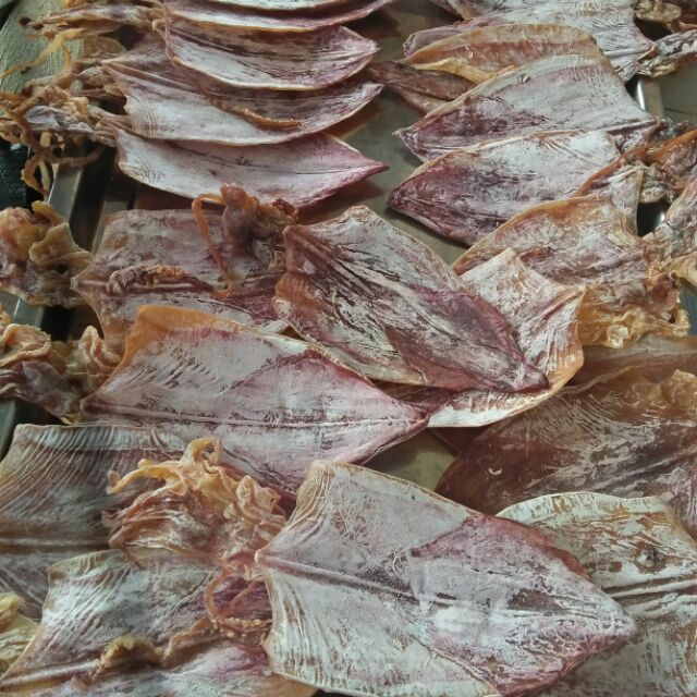 Mực khô combo 4 con giá 200k