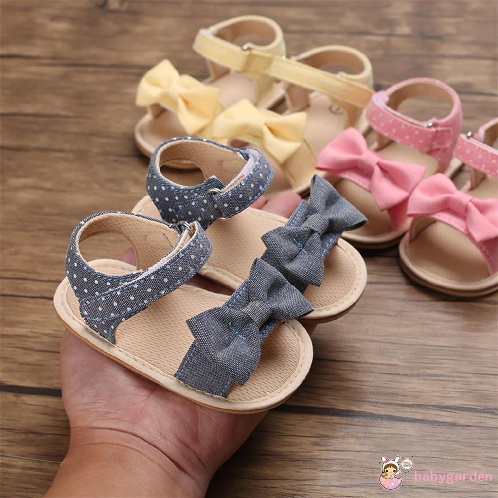 Xăng đan Đế Mềm Chống Trượt Đính Nơ Họa Tiết Chấm Bi Xinh Xắn Cho Bé Gái