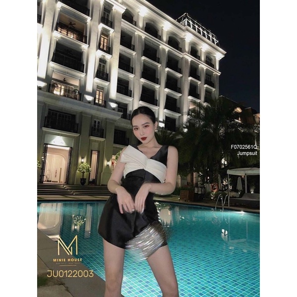 Jumpsuits phối nơ