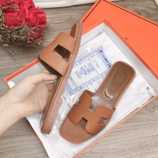 Dép HM trắng đen nâu bò