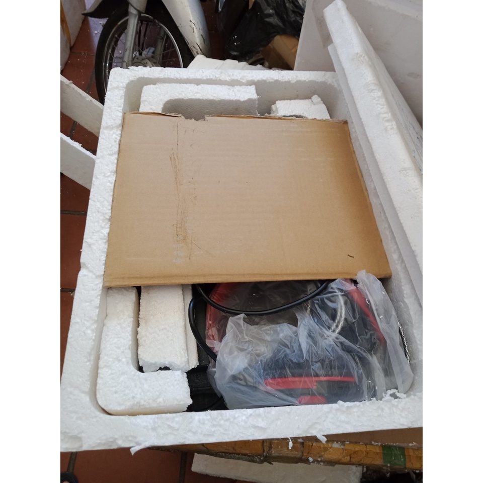 Com bo LAPTOP DELL E5440 I5-4200U/ RAM 4GB / SSD 128GB / MÀN 14.1″ LED / VGA INTEL HD "TẶNG TÚI, CHUỘT, TAI NGHE"