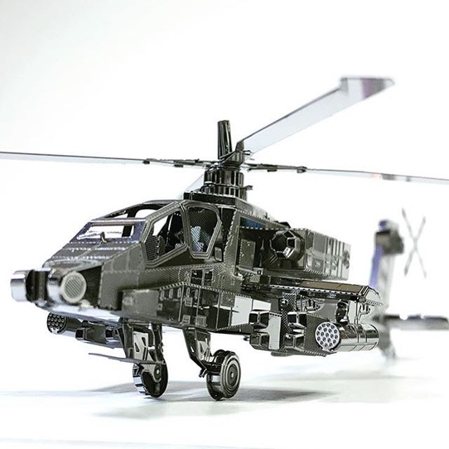 Đồ chơi lắp ghép Mô hình Kim loại Máy bay trực thăng AH64 Apache