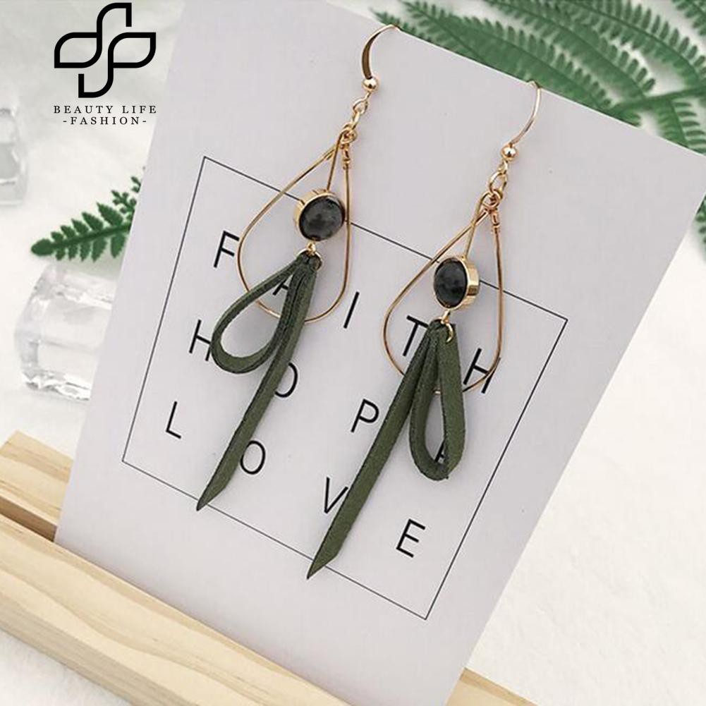 Bông tai giọt nước thắt nơ