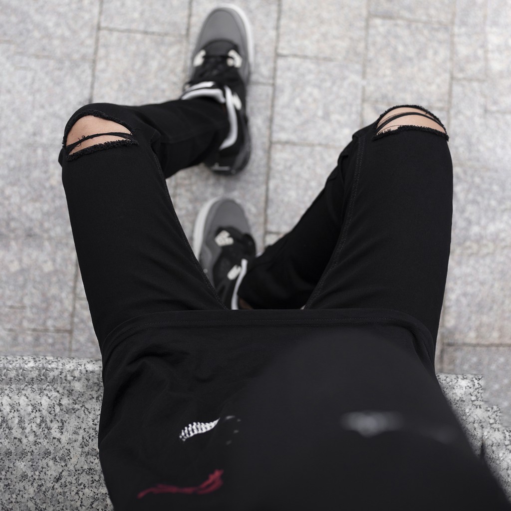Quần Skinny Jeans Nam-Màu Đen-Rách Ngang Gối-Chất Liệu Cotton Co Giãn-Ống Đứng Dáng-Ống Ôm Chân Chuẩn Skinny | BigBuy360 - bigbuy360.vn