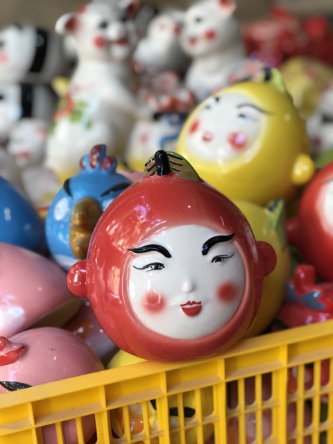 Con giống tiết kiệm hình trái cây mặt người