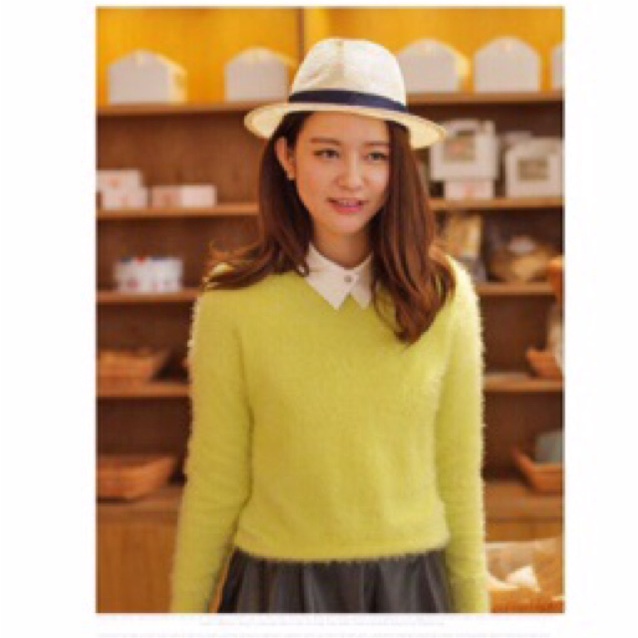 Áo croptop gọn nhẹ mặc trong áo len áo vest size S - Mã AO52