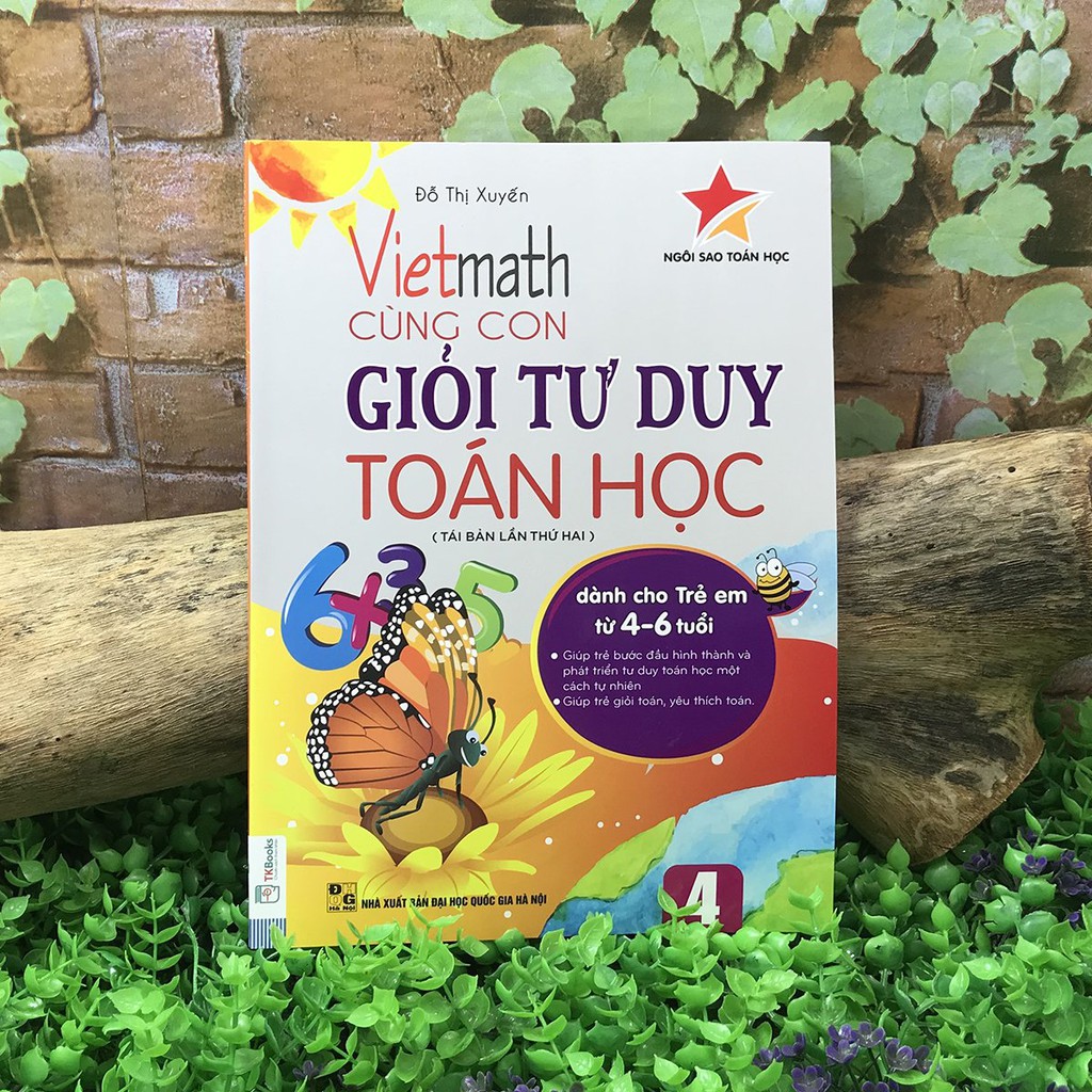 Sách - Vietmath - Cùng con giỏi tư duy toán học 4 (Tái bản 2020)