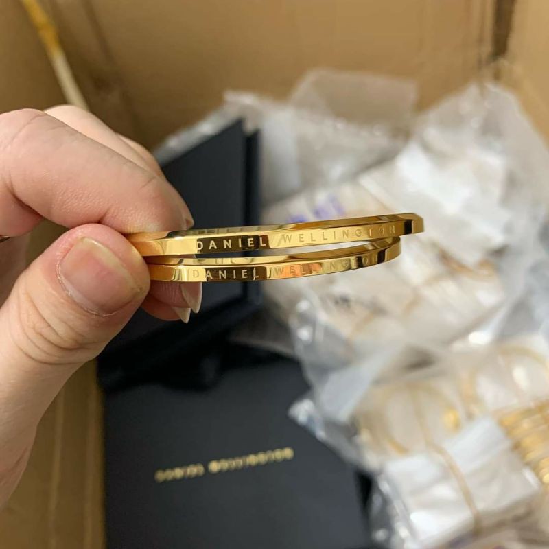 Vòng Tay Cuff DW V1 Full Box | BigBuy360 - bigbuy360.vn