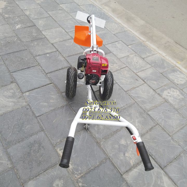 Máy cắt cỏ có khung giá đỡ, bánh xe gắn động cơ Honda GX35 tiện dụng