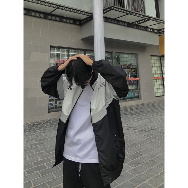 Jacket ( áo khoác dù ) / Re / - Core black