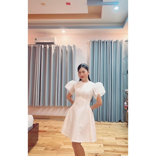 Gấm Cứng Phồng may Váy