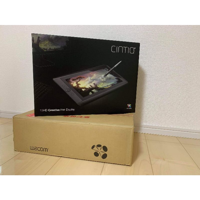 Wacom Cintiq 13HD DTK1301/K0 -CX Qua sử dụng