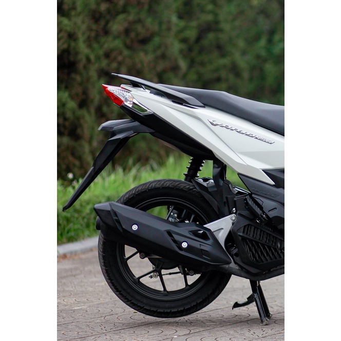 Ốp pô VARIO CLICK 2015 2017 nhập khẩu Honda Indo 18318K59A10 / 18318-K60-T00