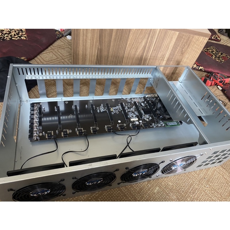 Combo Trâu thùng 4u + Main B85-ETH liền chân