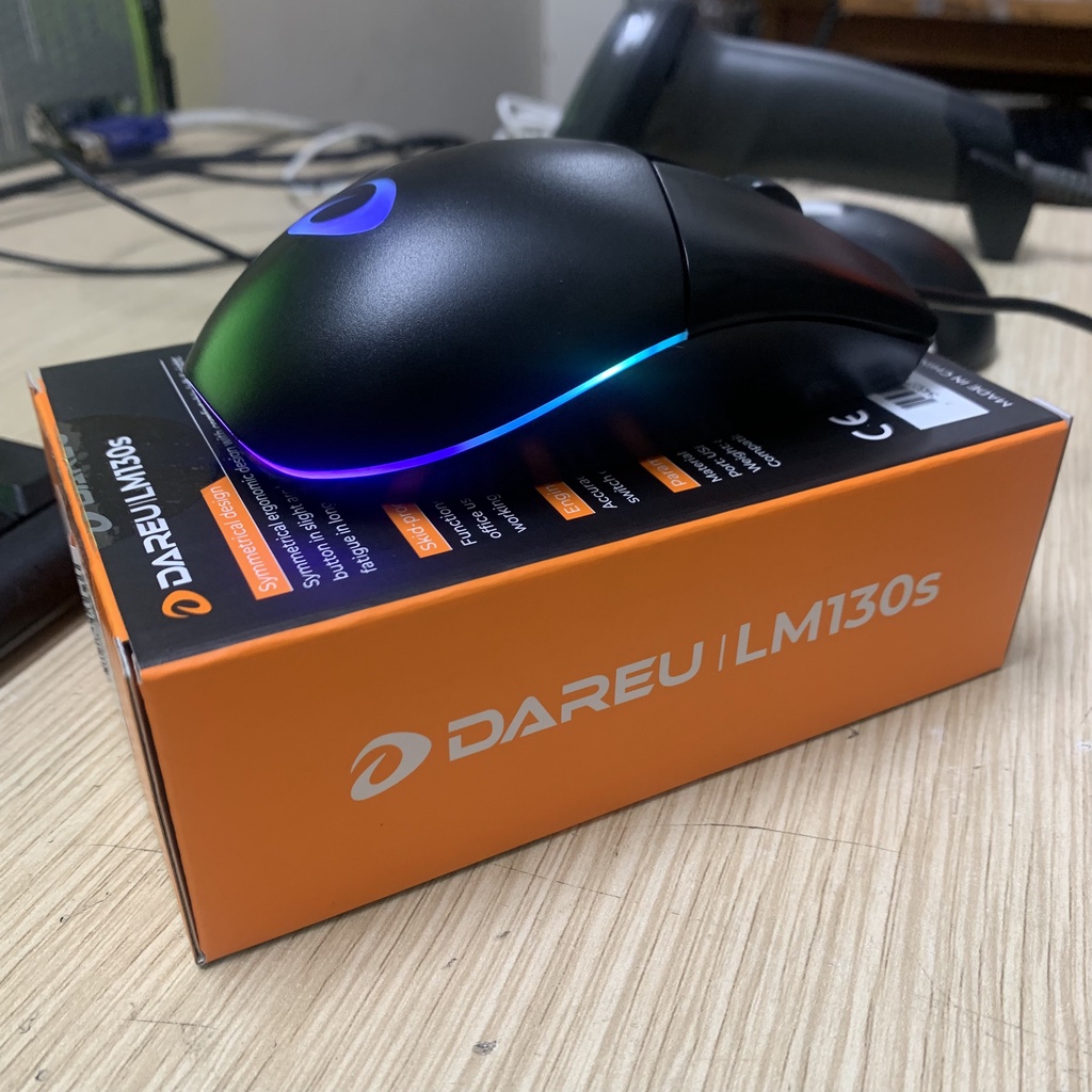 Chuột máy tính có dây Dareu LM103s LED RGB, Hàng chính hãng Full VAT bảo hành 24 tháng