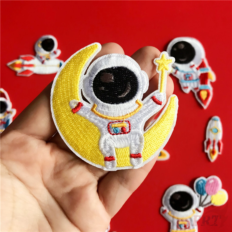 Miếng vá ủi thêu hình phi hành gia/tên lửa ngộ nghĩnh