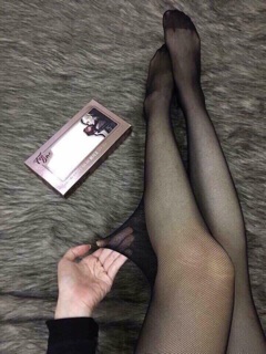 Quần tất lưới không gân