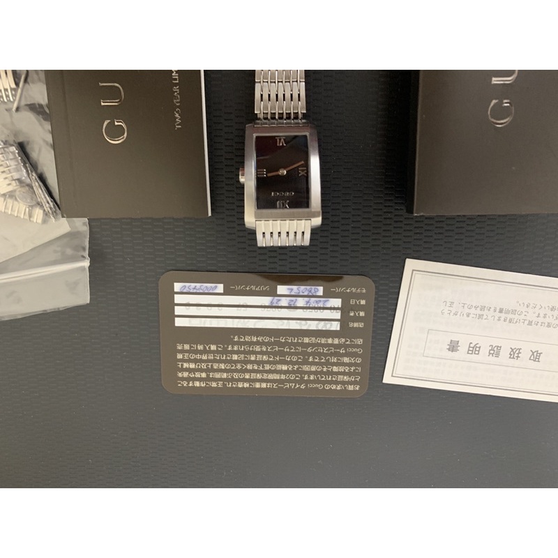 Đồng hồ Gucci Vintage nữ - New 99%