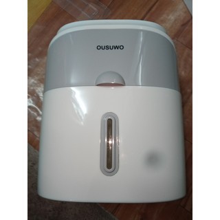 D152 Hộp đựng giấy vệ sinh Ousuwo