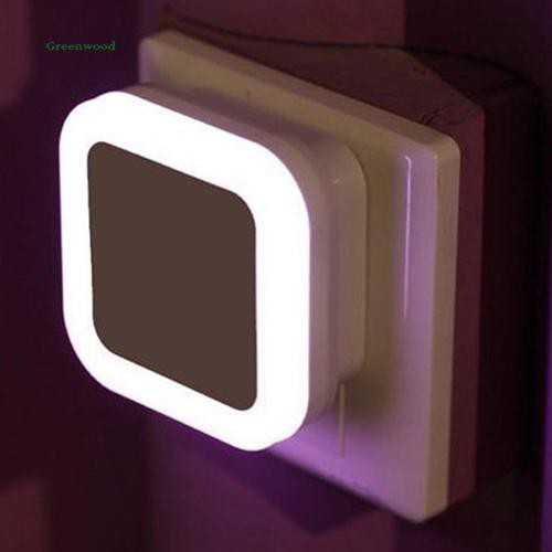 Đèn ngủ cảm biến tự động tắt mở gắn tường