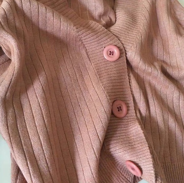 Áo cardigan len dáng ngắn tay loe vintage - ảnh thật phía sau | BigBuy360 - bigbuy360.vn