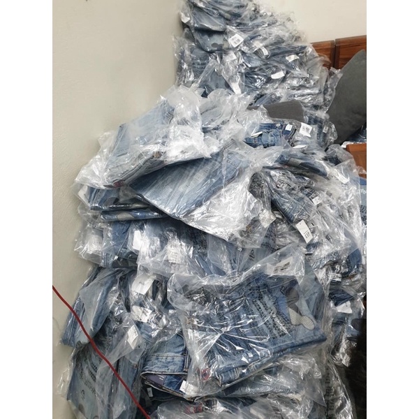 Quần bò Disney Gap dư xịn cho bé