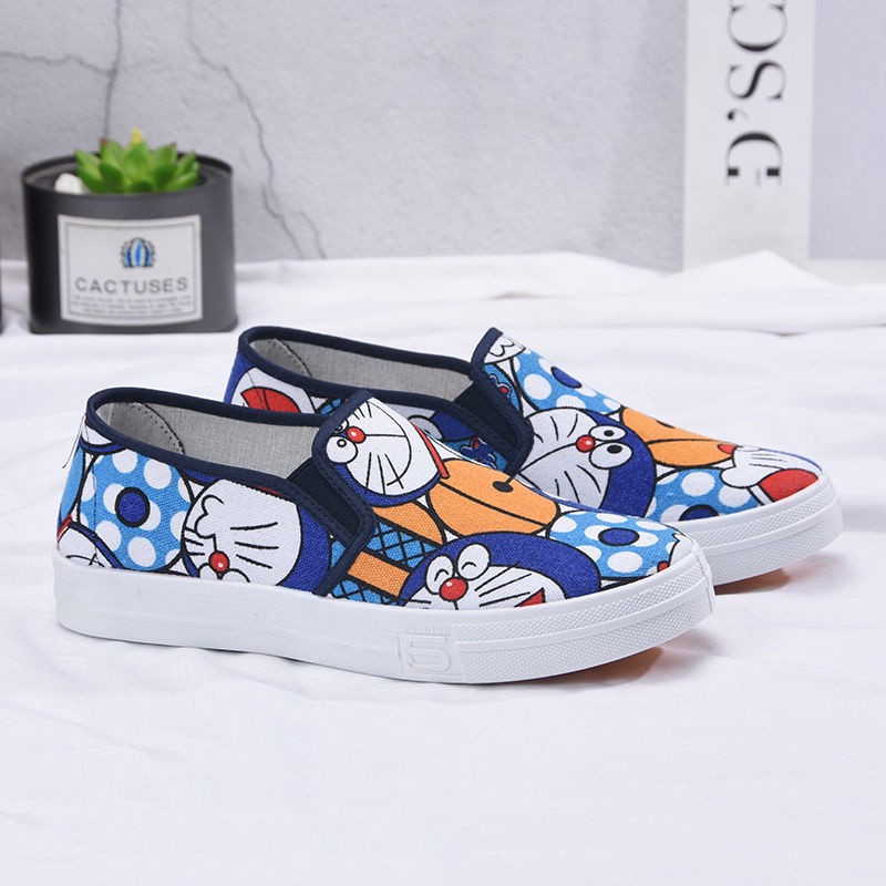 DORAEMON Giày Lười Vải Canvas In Hình Mèo Hello Kitty / Doremon Đáng Yêu Cho Nữ