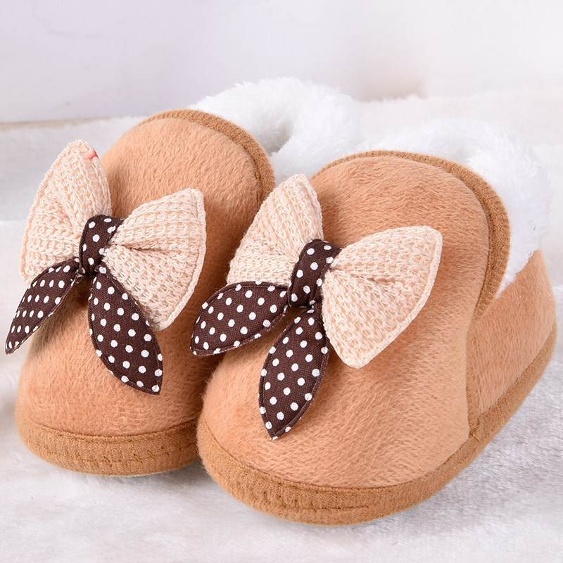 Giày bít mũi giữ ấm đính nơ xinh xắn dành cho bé gái