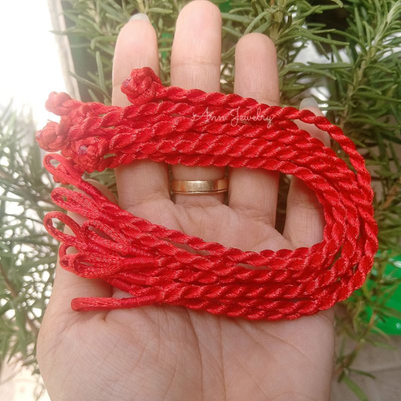 Vòng chỉ đỏ may mắn, dây đeo tay phong thủy