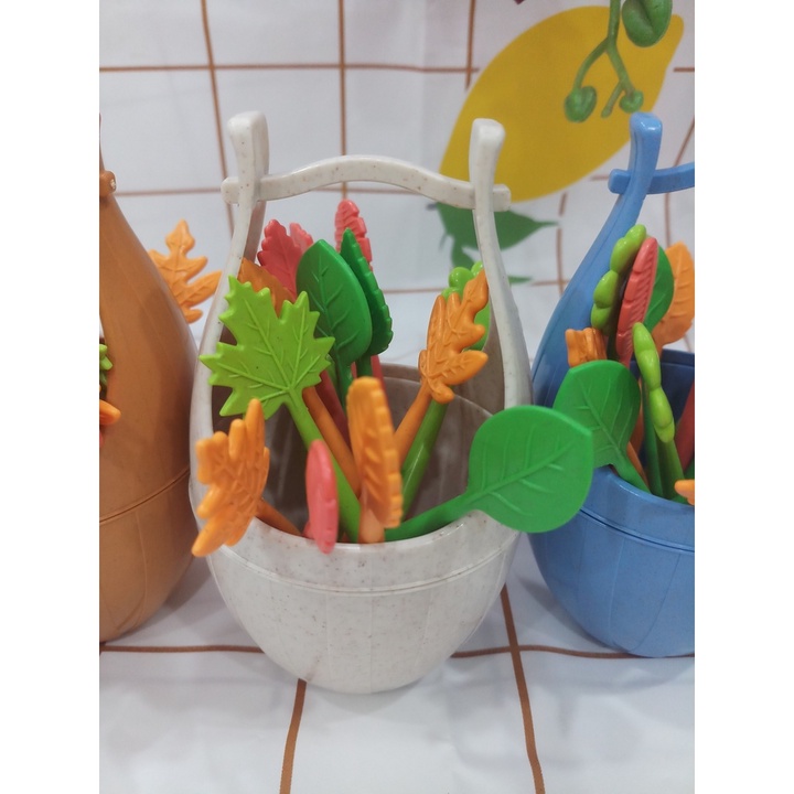 Bộ xiên hoa quả lúa mạch cao cấp rất xinh xắn, Nĩa xiên trái cây bằng nhựa