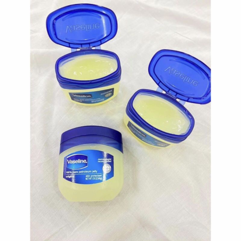 SÁP DƯỠNG MÔI Vaseline Lip