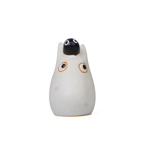 Mô hình Chibi Totoro (mẫu Totoro màu trắng) đội bồ hóng Susuwatari cho các bạn trang trí tiểu cảnh, móc khóa, DIY