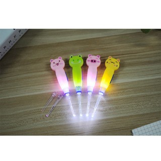 Dụng cụ lấy ráy tai có đèn LED
