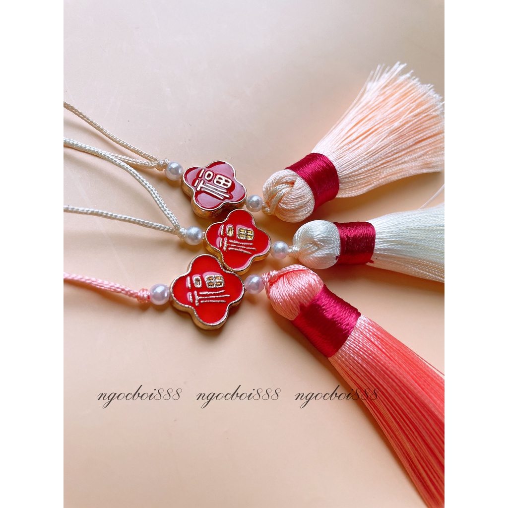 Tua Rua Quấn Chỉ Đỏ 5cm Mặt Chữ Phước Màu Vàng May Mắn Trang Trí Balo, Chìa Khóa, Phong Thủy