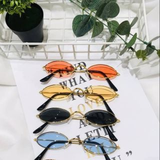 Kính mắt thời trang tròn