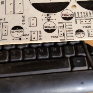Pcb nguồn 8 tụ sợi thủy tinh