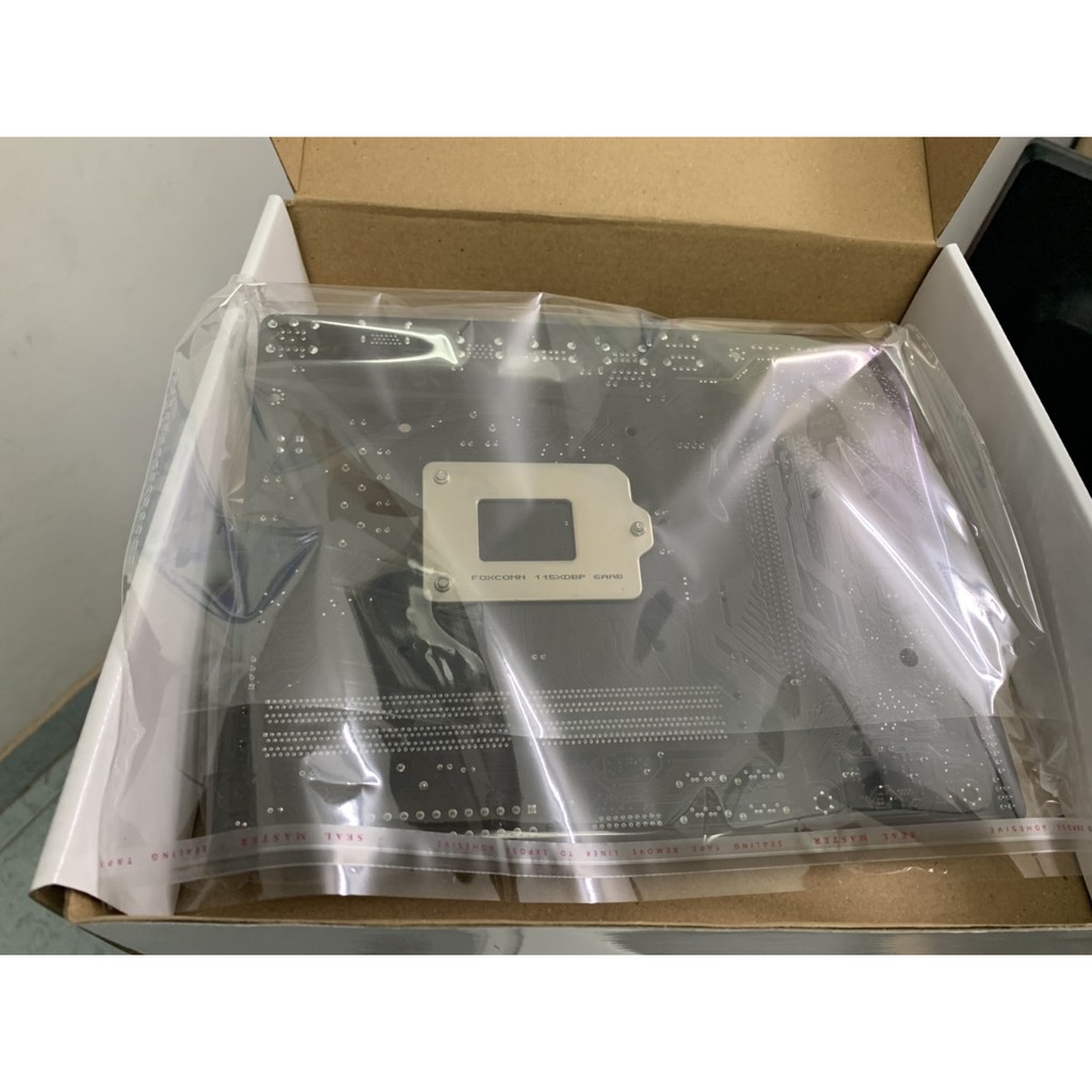 Bo mạch chủ Main Gigabyte H110 M - A socket 1151 hỗ trợ gen 6th, 7th. Hàng like new, Nhập Khẩu , Mới Bảo hành 12 tháng