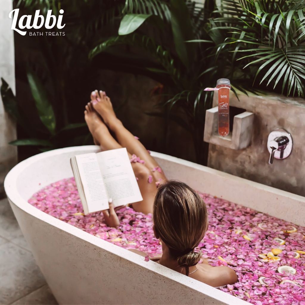 Tinh dầu muối khoáng dưỡng da ngâm bồn SECRET WISH [Labbi] Salt Essential Oil