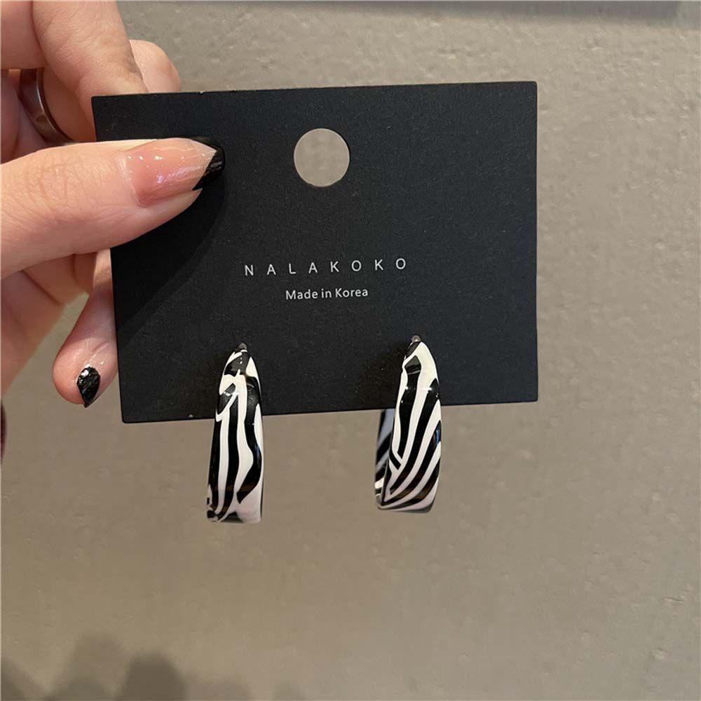 MXGOODS Bông Tai Hình Chữ C Họa Tiết Kẻ Sọc Bằng Acrylic Phong Cách Hàn Quốc Thời Trang Cho Nữ