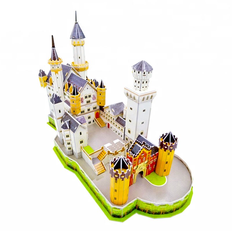 Mô Hình Giấy 3D Magic Puzzle: Lâu Đài Neuschwanstein G168-9 [109 Chi Tiết]