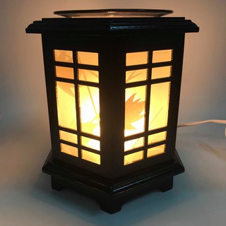 Đèn xông tinh dầu chất liệu gỗ